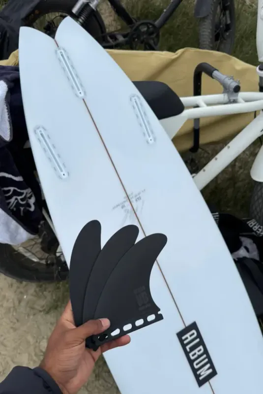 Album Victor Bernardo Medium Future Thruster